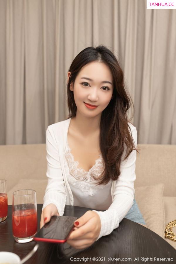 陆萱萱  [XiuRen]高清写真图 2021.02.20 No.3115 唐安琪&陆萱萱第14张图片